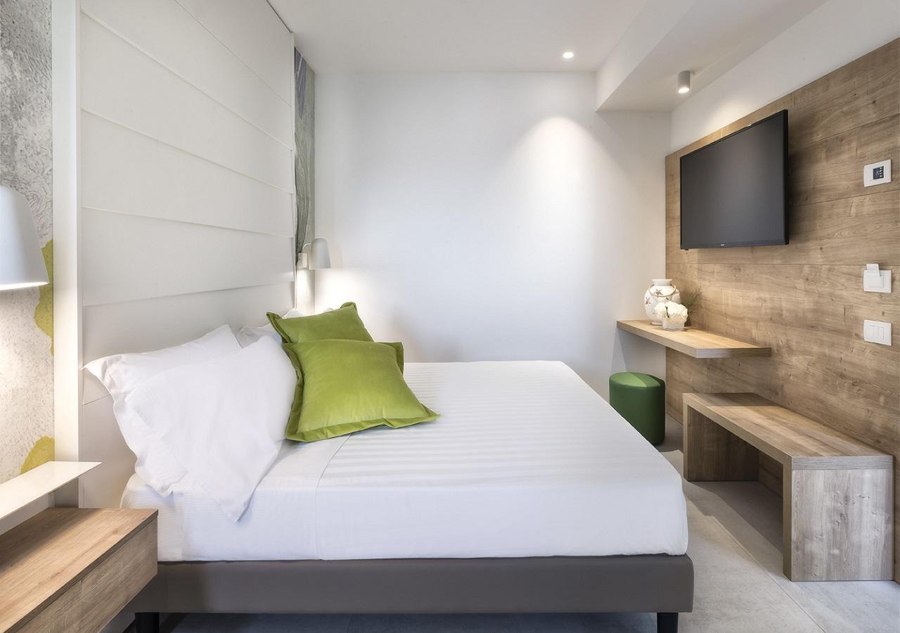 Family Room with Lateral Sea View,658879713:JPEG